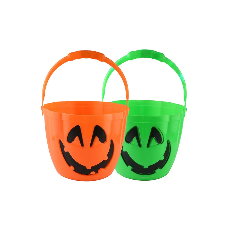 Décorations d'Halloween: décoration intérieure et extérieure