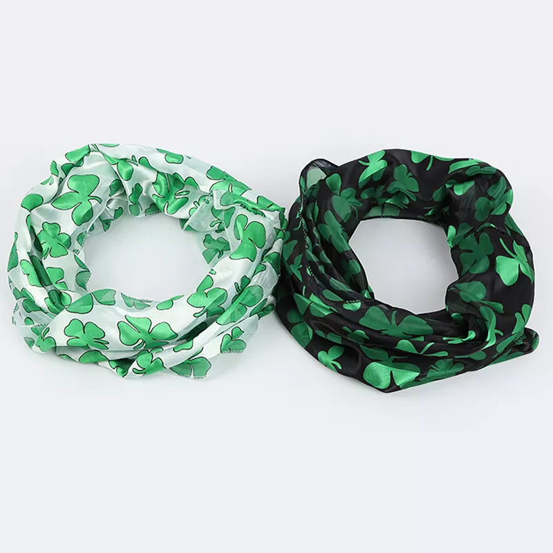 Foulard infini de la Saint-Patrick avec trèfle à 4 feuilles