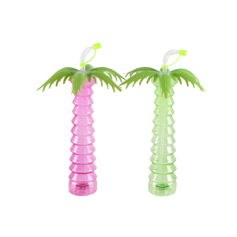 Bouteille de noix de coco de couleur transparente