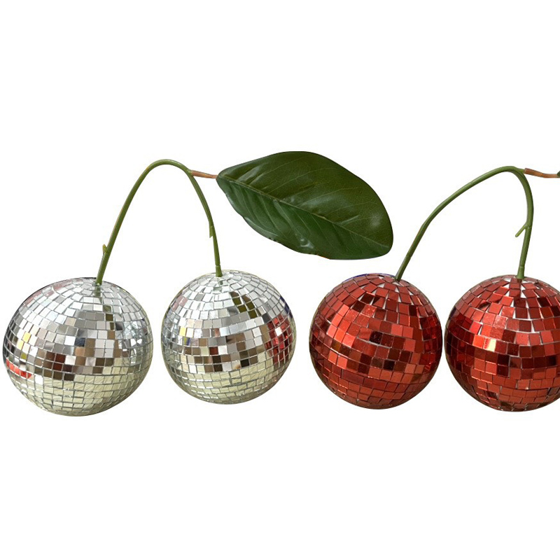 Boule à facettes double, décor de boules disco cerise argent rouge