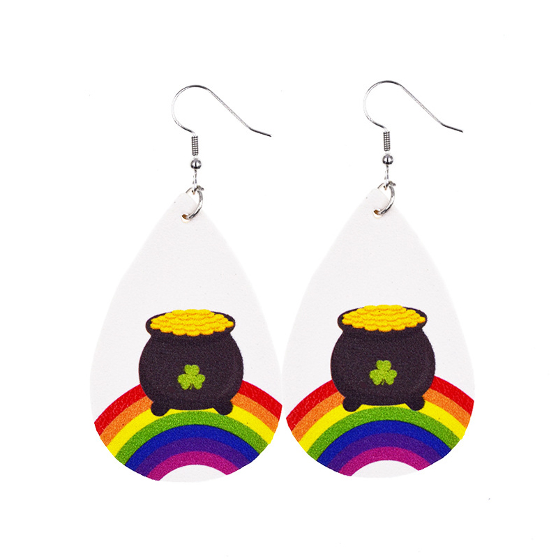 Boucles d'oreilles à l'eau de la mode