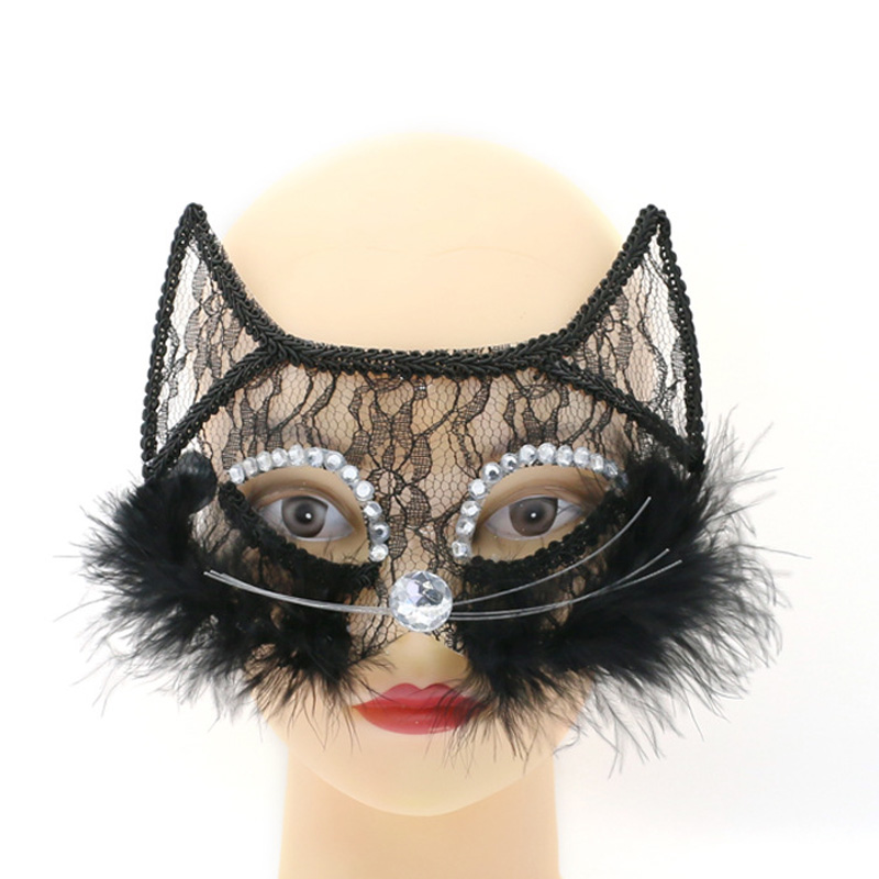 Masque de luxe en dentelle de chat noir d'Halloween