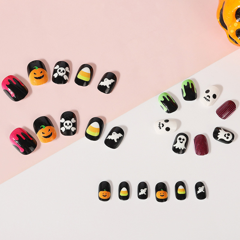 Halloween Court presse sur de faux ongles