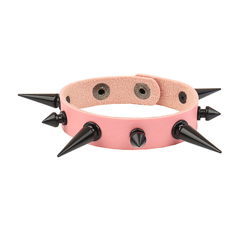 Bracelet punk en cuir
