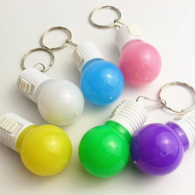 Coloracier clignotant coloré à LED