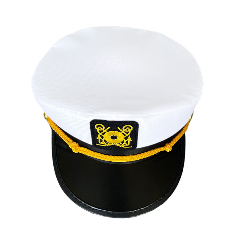 Chapeau de bateau maritime