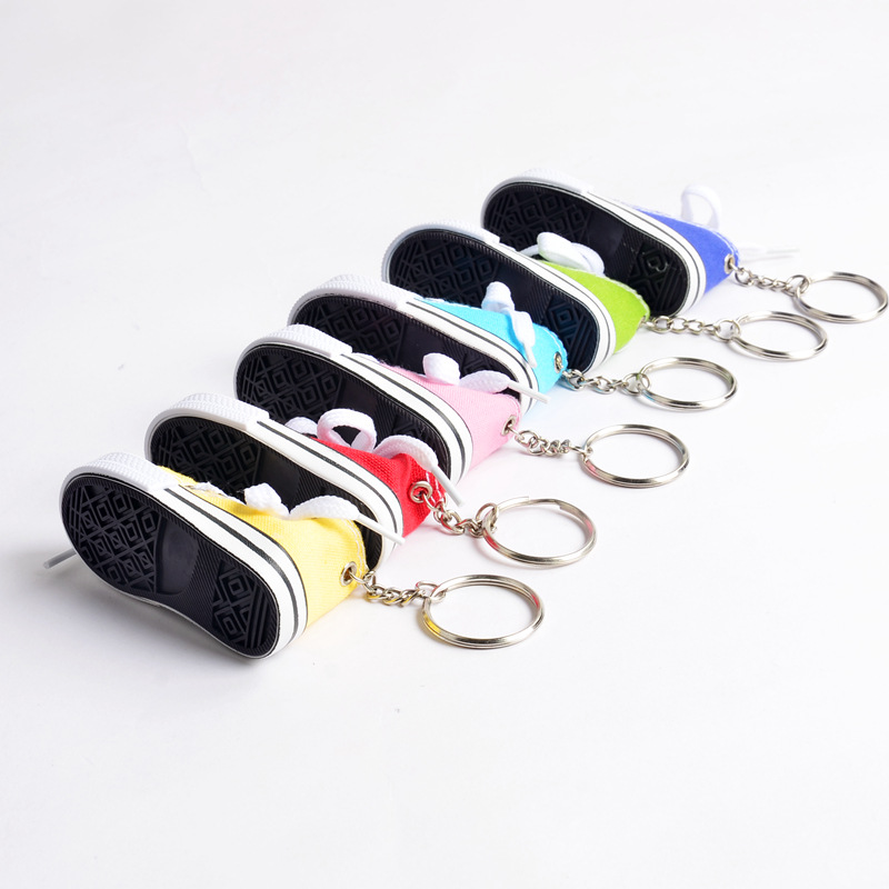 Mini chaîne de clés de sneaker