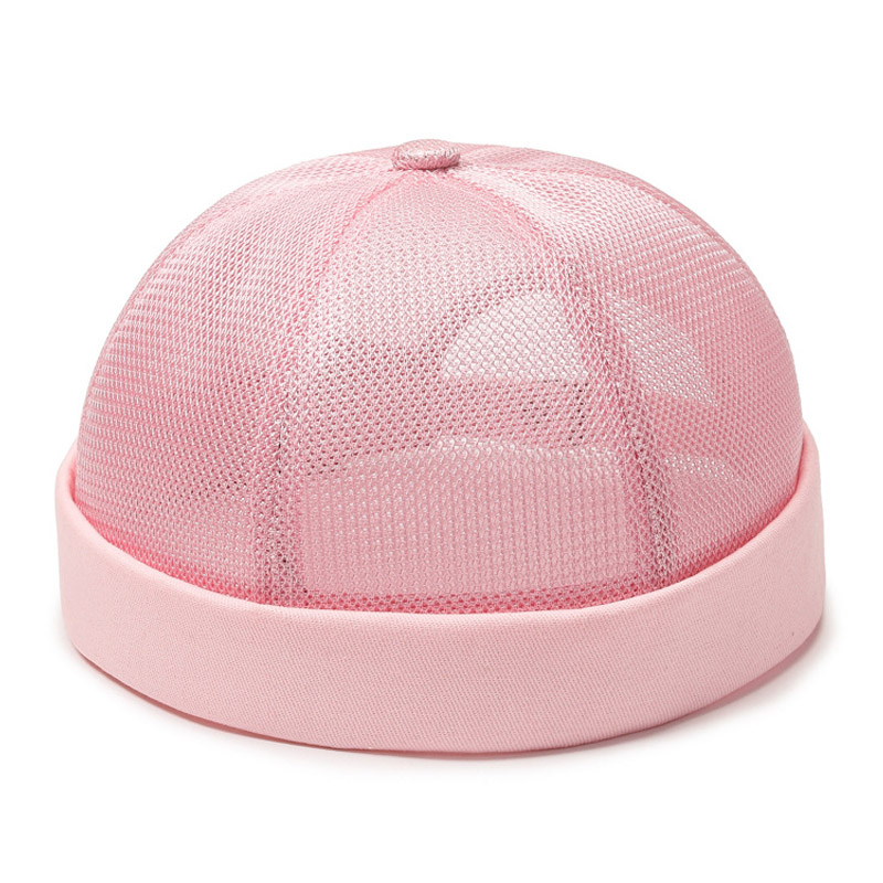 Casquette de baseball sans bords en maille vierge rose avec tête de mort