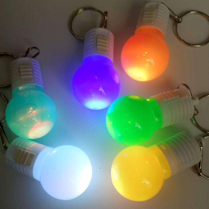 Portable Mini créatif coloré lampe de poche LED lampe ampoule torche lampe de poche LED porte-clés