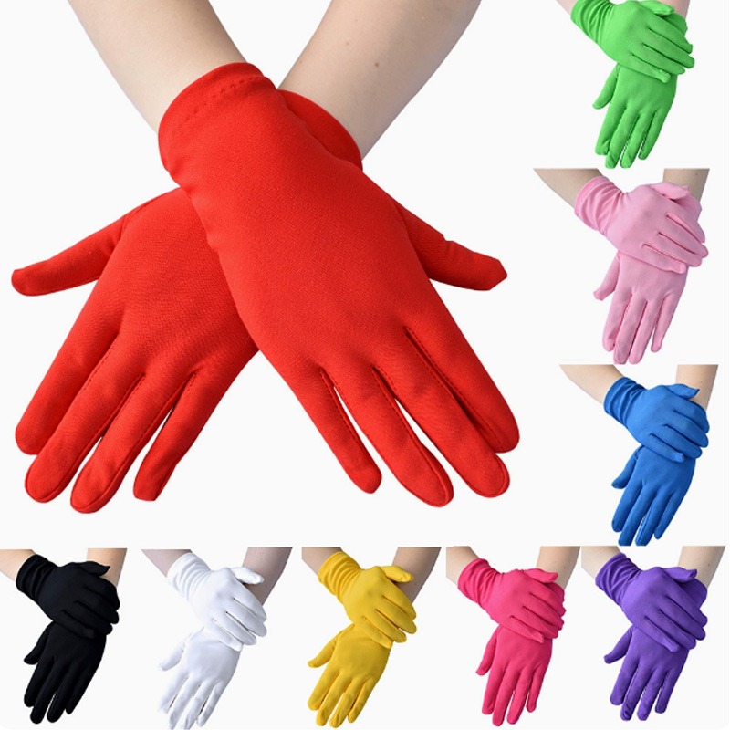 Gants d'étiquette de la robe de soirée en satin